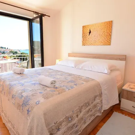 Apartament Piculo Primošten